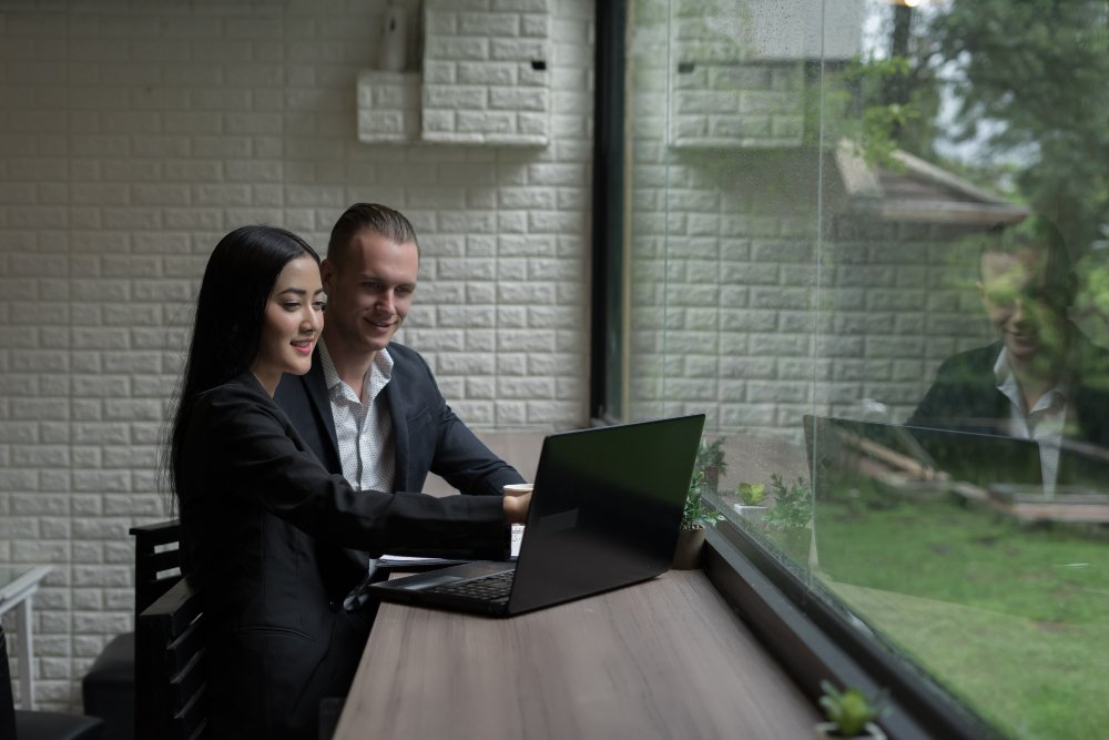 Bookkeeping services for a small business in Baulkham Hills with financial reports and accounting software .